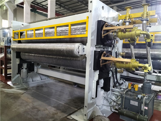 Tela no tejida de los manteles ISO9001 que hace la máquina