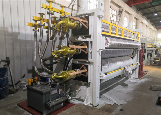 Cojines sanitarios 650m/Min Three Roll Calender Machine